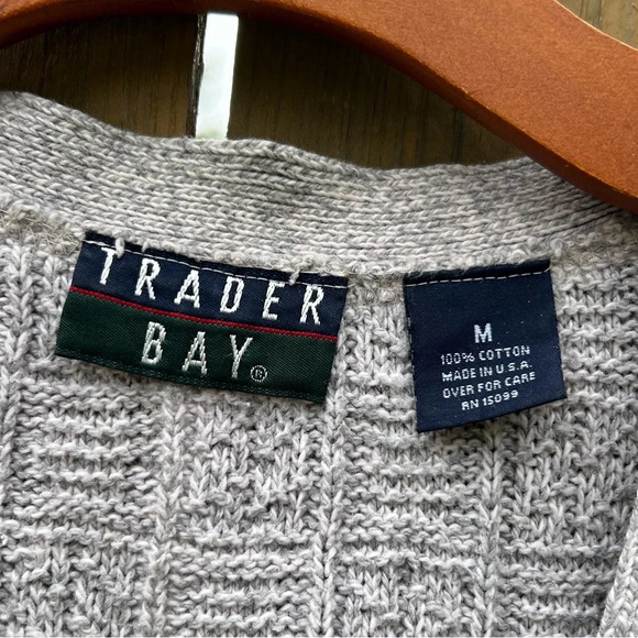 Trader Bay 100% Cotton Beige Patterned Cardigan Sweater Size Medium Made in USA - Picture 2 of 4